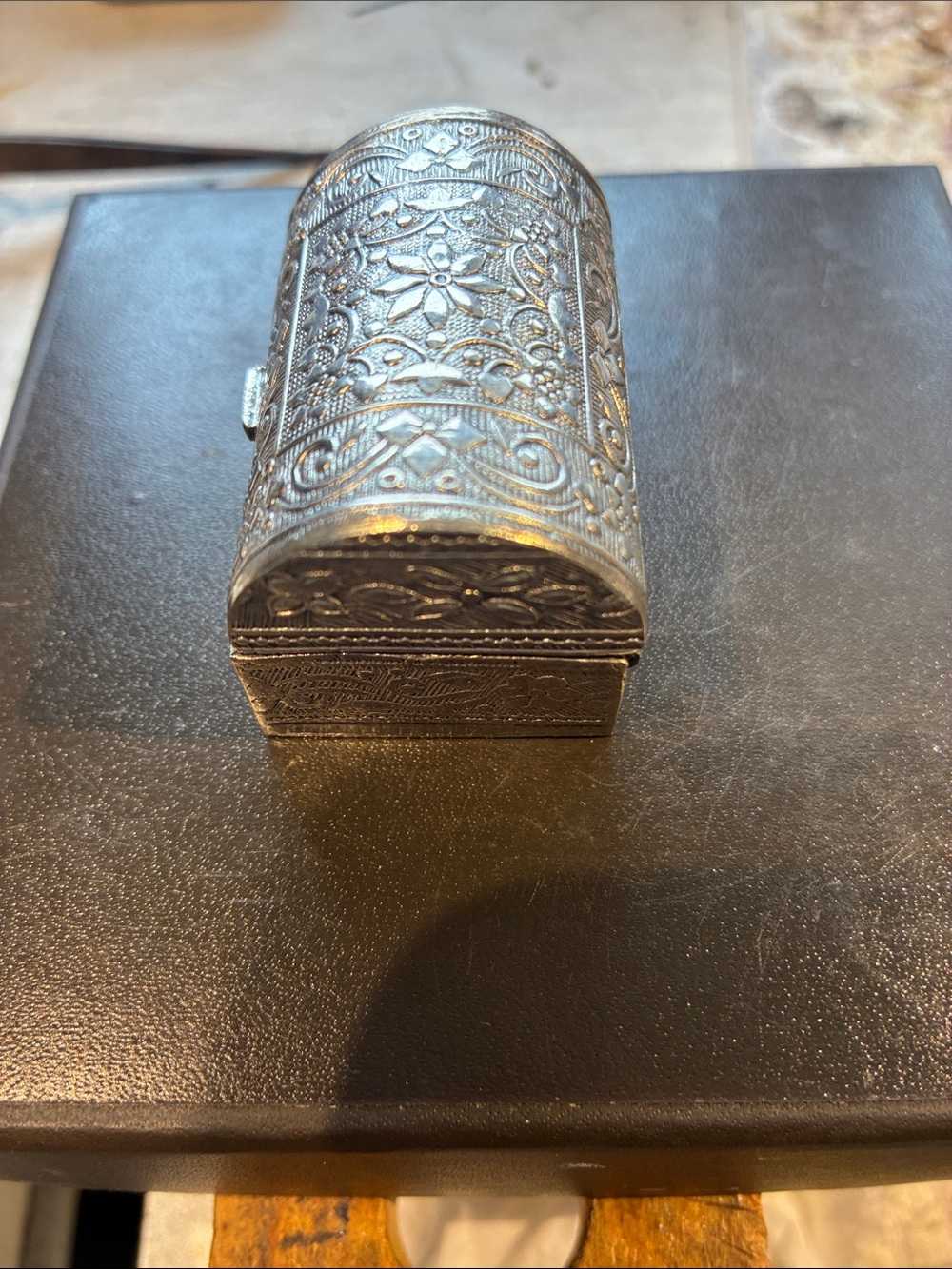 Substantial Sterling Trinket Box.
57.10 grams - Picture 3 of 4
